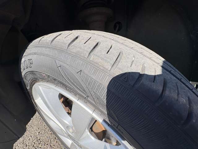 タイヤ残量です☆