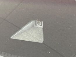 【トヨタセーフティセンス】走行中に前方の車両等を認識し、衝突しそうな時は警報とブレーキで衝突回避と被害軽減をアシスト。より安全にドライブをお楽しみいただけます。