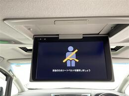 【後部座席操作部】後部座席を快適に過ごしていただくための便利な装備が付いています！