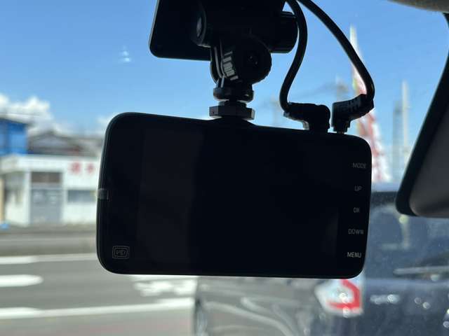 いざという時の録画機能！より安心してドライブが可能です。