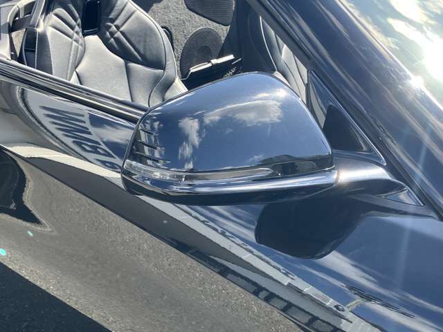 時を経ても深い魅力を放ち続けるBMW。より快適にお乗り頂くためにサポートプログラムをご用意しております。※認定中古車保証は登録日より最長4年間まで延長が可能です。(