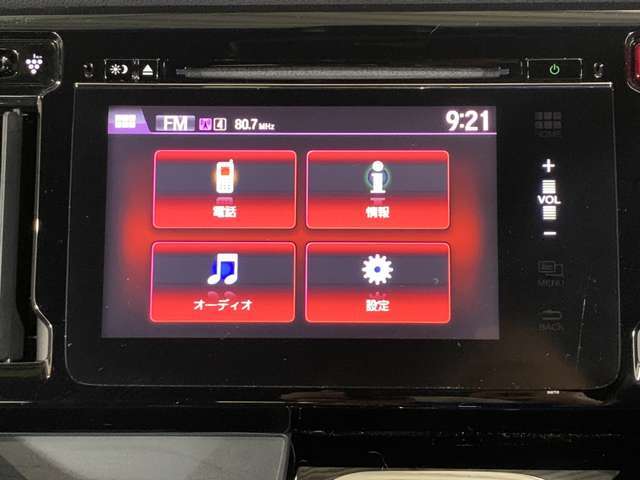 【Color's安心保証】1年保証をご用意しております。保証対象は電球やヒューズ1個からエアコン、エンジンまで広範囲を保証！！買ってからの安心をサポート致します。