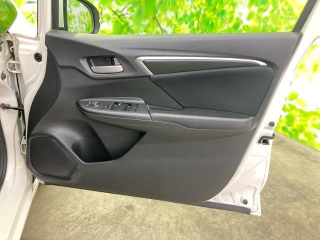 WECARS（ウィーカーズ）は全国250店舗展開！お客様が安心してカーライフをお楽しみいただけるよう社員一同心を込めてサポートいたします。