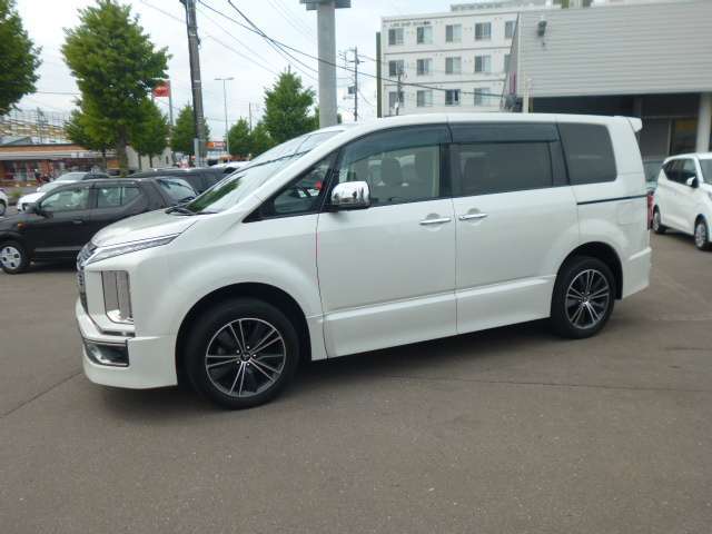 中古車は巡り合わせの1台です！気になるお車のサポートをしっかりお手伝い致しますのでお気軽にお問い合わせ、ご連絡ください。