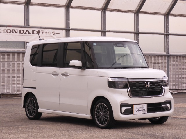 セラミックコーティングもおすすめです。普段のお手入れは水洗いのみでOK。面倒なWAXがけから解放されます。