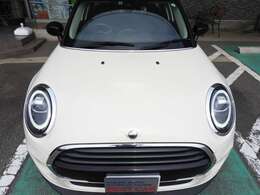 純正ナビ☆Bカメラ☆前後ドラレコ☆ETC☆キーフリー☆LEDライト☆ブレサポ☆BTオーディオ☆走行少ない☆人気カラーです☆