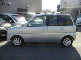 外装は、専任のスタッフが真心込めて丁寧にワックスをしておりますので、ピカピカに仕上がっております。　愛知　大治　格安　軽四　軽自動車　安い　中古車　　ジーフリー　G-FREE