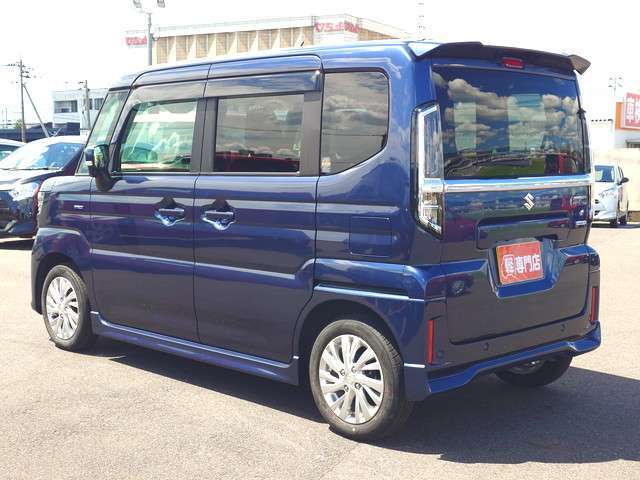 当店の届出済未使用車、中古車ご購入希望のお客様には一度ご来店いただき現車をご確認いただいております。遠方からの場合ご足労お掛けしますが一度ご来店をお願いします。