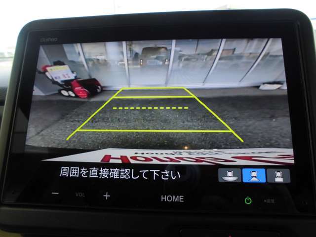 バックモニター付きなので駐車が苦手な方でも楽になりますよ