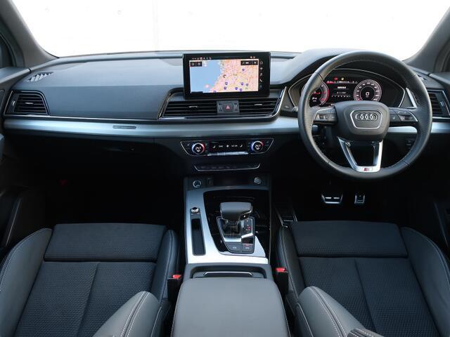 運転に必要な情報をメーター内に集約し、ドライバーの安全で快適な運転に寄与するアウディバーチャルコックピット。