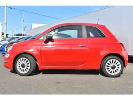 全長357cm、幅162cm、高さ151cm