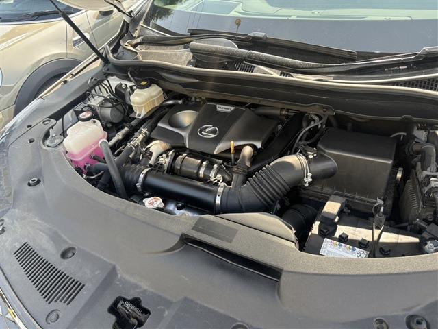 機関良好です！エンジンルームも綺麗にクリーニング済みです！