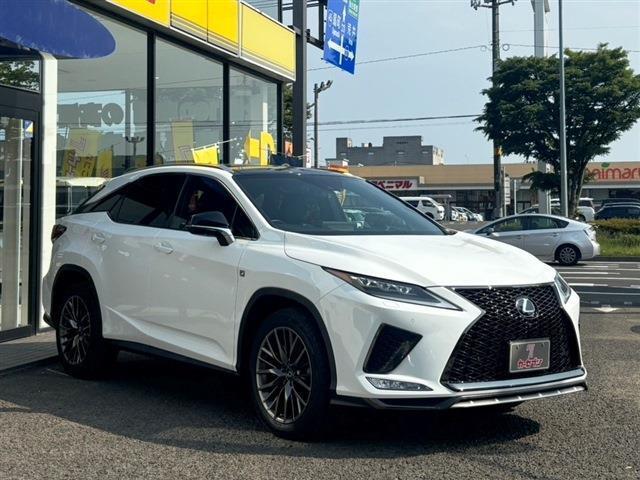 輸入車正規ディーラーの整備工場や提携工場もございます！ご納車前の点検整備からアフターサービスまでお任せください！