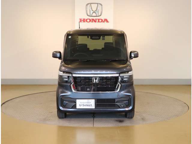 弊社は、車両本体価格に、整備代金が含まれております。納車時までにホンダの整備士がしっかりと点検整備をさせていただいておりますので、ご安心してお買い求めしていただけます。