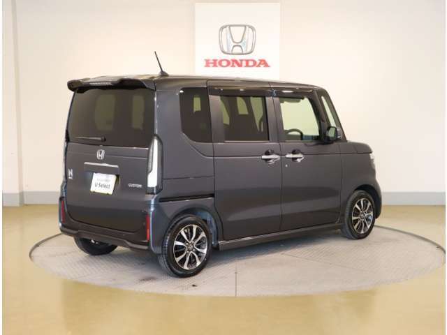 Honda認定中古車ディーラーだからこそ「安心 安全 信頼 満足」のサービスを提供いたします。保証制度やメンテンスパックはもちろん、安心のための自動車保険にJAFなども取り扱っております。