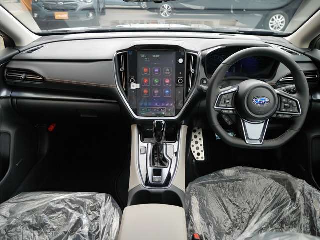 ■カー用品もお任せください。ご購入時にカーナビ・スタッドレス・タイヤホイール・ETC・ドラレコ・UVフィルム・コーティング・防錆施工など取付や加工も対応が可能です。