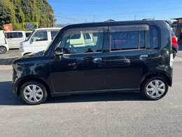 日田インター降りて5分お気軽にご来店ください。光岡小学校横(てるおか)。場内広々でゆっくり駐車できます。自社にて使用していた車両です。メンテナンス済み。調子良好です。