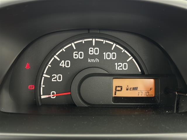 【スピードメーター】メーターがシンプルで見やすく運転しやすいですね！
