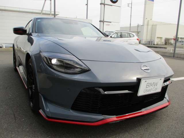 群馬BMWプレミアムセレクション前橋は認定中古車販売のスペシャリストとして品質へのこだわり、特に喫煙歴の無いだれもが気持ちよく購入検討いただける車両を展示しております。遠方からもお問い合わせください。