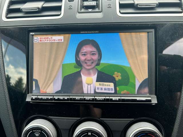 TV付きの車となっております。送迎時の待ち時間などとてもお役に立ちます。