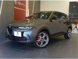 【TONALE　Plug-in　Hybrid　Q4　VELOCE　VESUVIO　GRAY】弊社　社内使用車のご紹介です。3時間の普通充電で60kmの走行が可能なプラグインハイブリッドモデルです。