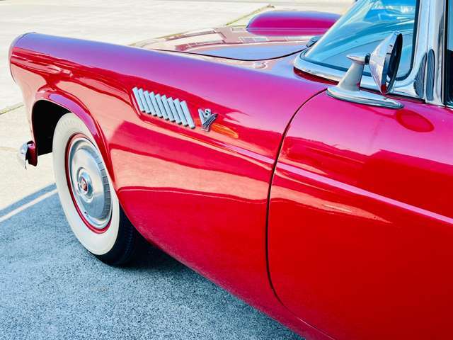 フォード サンダーバード フルオリジナル ハードトップ付き 1955