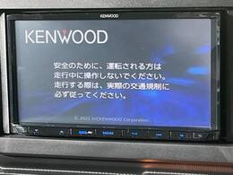 【ナビゲーション】目的地までしっかり案内してくれる使いやすいナビ。Bluetooth接続すればお持ちのスマホやMP3プレイヤーの音楽を再生可能！毎日の運転がさらに楽しくなります！！