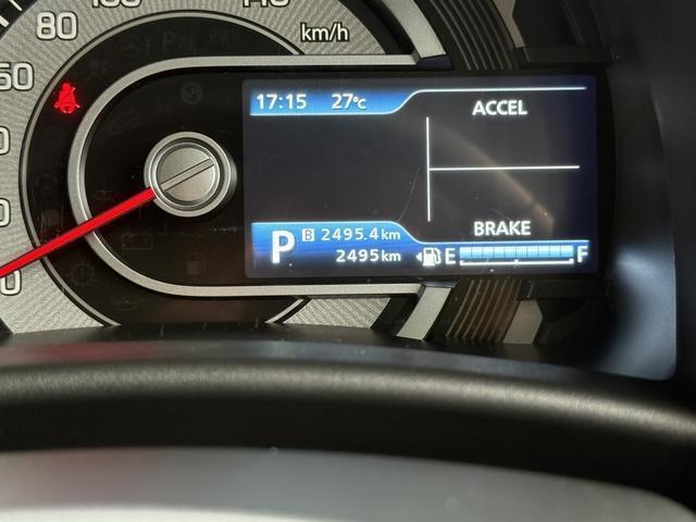 走行2，495kmです。走行は少なめです。