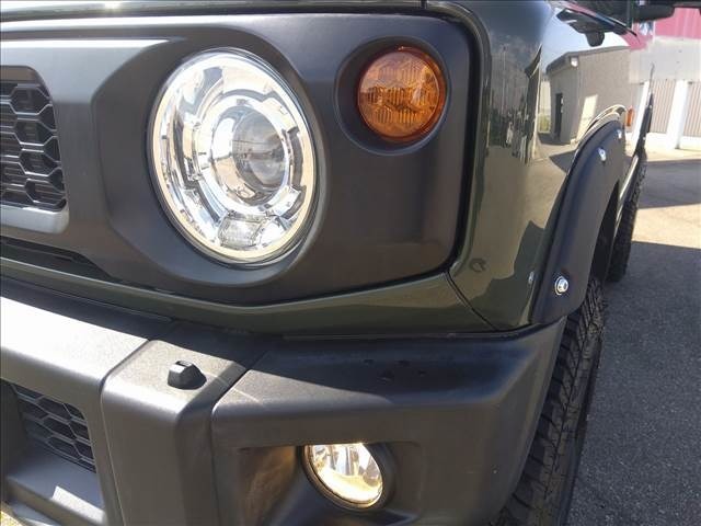 自動車保険の事ならフェニックスにお任せ♪◆保険専門部署があるから安心！◆事故・修理の相談、各種保険手続きは土日でもお電話がつながるので万が一の時でもすぐに対応させて頂きます！