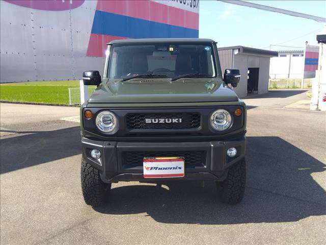 車輌販売・保険・整備・保証・板金塗装・車検・ロードサービスと車のことならフェニックスにお任せ下さい！いつでもあなたをサポート致します！