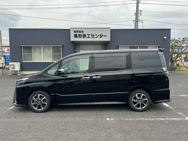 自社にて認証工場を保有しているので納車前後の整備やメンテナンス・カスタマイズまで幅広くご対応！ぜひお問い合わせください。
