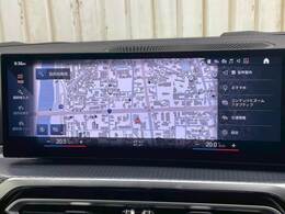 【純正HDDナビ】です。ラジオ視聴やAppleCarPlay、Bluetooth等充実装備。