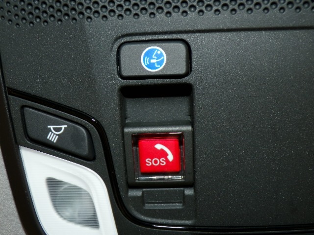 安全運転をサポートする様々な機能が備わっています！