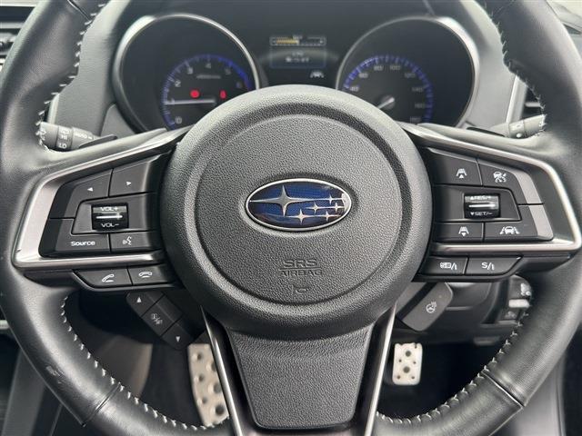 アイサイト・ダイアトーンナビ・フルセグ・F＆S＆Bカメラ・CarPlay・ETC・黒革シート・シートヒーター・ステアヒーター・パワーバックドア・リアCソナー・BSM・ステアシフト・18AW