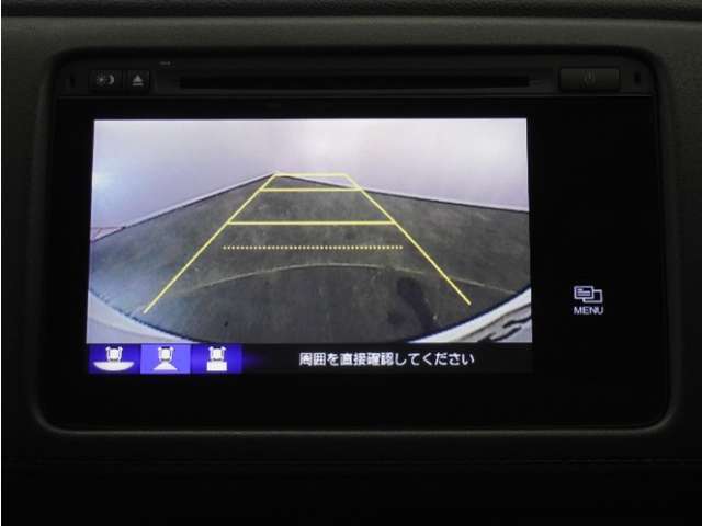 ◆バックカメラ◆リバースにするだけで映ります、後方の安全確認や、狭い駐車場での車庫入れ、雨の日や夜間など視界の悪い時に便利です！安全にバックする為には欠かせない装備です。