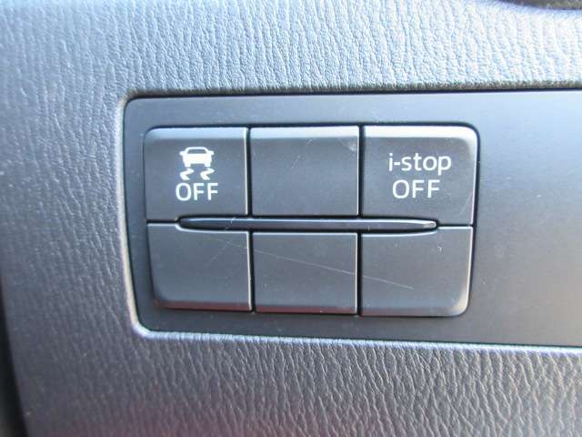 動かないお車や車検切れのお車のご相談も承ります。是非ご相談ください。