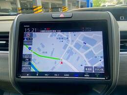 【純正ナビ】一体感のあるナビは、高級感ある車内を演出してくれます。Bluetooth再生などオーディオ機能も充実しておりますので、運転もより楽しめます♪