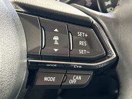 【i-ACTIVESENSE】走行中に前方の車両等を認識し、衝突しそうな時は警報とブレーキで衝突回避と被害軽減をアシスト。より安全にドライブをお楽しみいただけます。