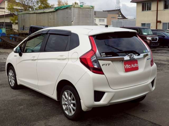 実車を見れなくても安心して下さい。外装・内装・装備品、気になることは何でもお聞きください。キズが気になる個所があればその部分の写真を送らせて頂きます。