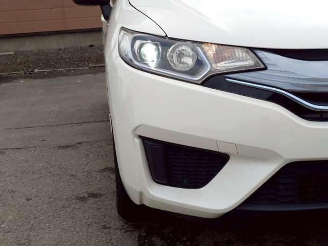 遠方で車を見に来れない方でもご安心ください。ご購入者の67％（直近1年実績）の方が電話のみでご購入されています。今は電話でも、ネットとメールでも車が買える時代です。