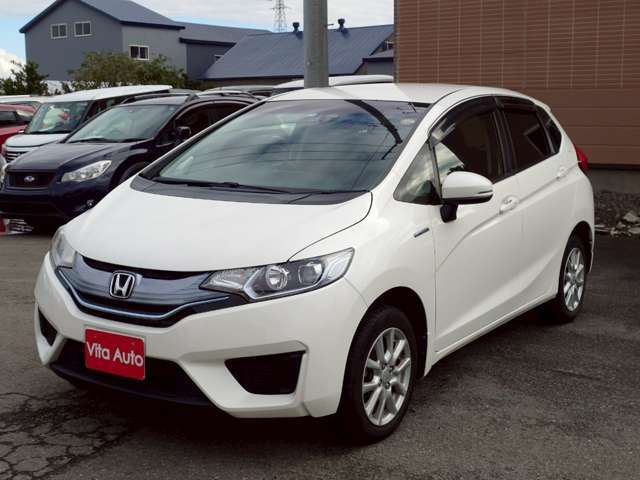 当店はご予約優先となります。特に週末お客様のご来店が多く店内が非常に混み合っており突然のご来店になりますと充分なご対応が出来ない場合がございます。事前にお電話または公式LINEにてご予約下さい！