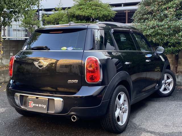 納車前点検整備では分解整備（法定整備）を実施し、車検基準を基に不具合箇所、消耗部品は整備・修理・交換等、改善致します。