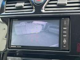 SDナビCN-R330WD　地デジフルセグTV　バックカメラ付きで周囲の安全確認をサポート◎