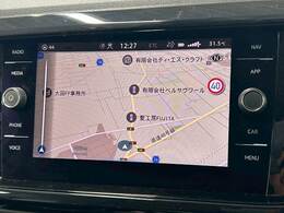 純正メーカーナビ。ブルートゥースお楽しみいただけます。