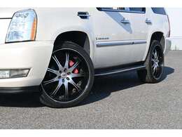 2008年モデル　実走行オートチェック付　4WD　サンルーフ　アイボリー本革シート　1ナンバー5人乗り　LEXANI24インチホイール　フルセグTVナビ　フリップダウンモニターx2　バックカメラ