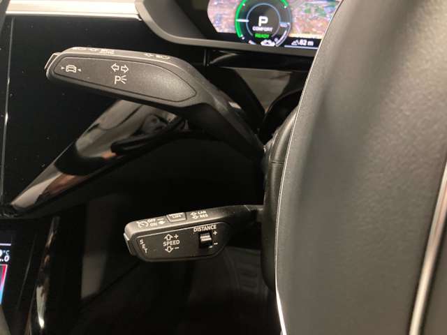 Audi認定中古車とは…100項目にもおよぶ厳しい検査をクリアし、確かなメンテナンスが施された、プレミアムブランドとしてふさわしい1台があなたのお手元に届けられます