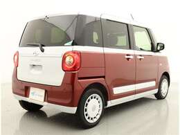 大切なお車のためにボディーコーティングも扱っています。車体によって金額が異なりますので、お気軽にご相談下さいませ。中古車だからこそ・・・この期に施工されるお客様が多いんですよ！