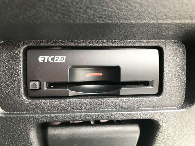 【ETC】高速道路の料金所を止まることなくスムーズに通過することができます！長距離運転で疲れていても、ストレス無く運転することができますよ！