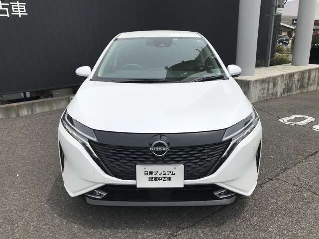 キリッとした顔のスタイリッシュなデザインがかっこいいです！！