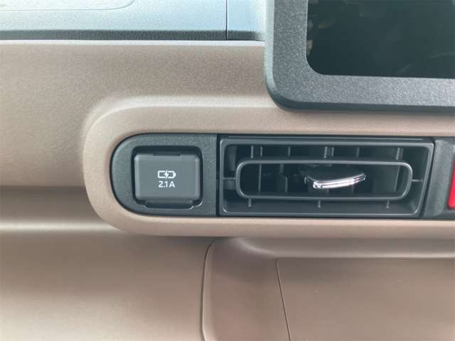 【営業時間】営業部門：10:00～18:00　整備部門：9:00～18:30　【定休日：水曜】